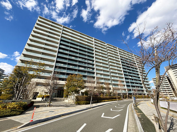 ウエリス浦和美園サウステラス（1）