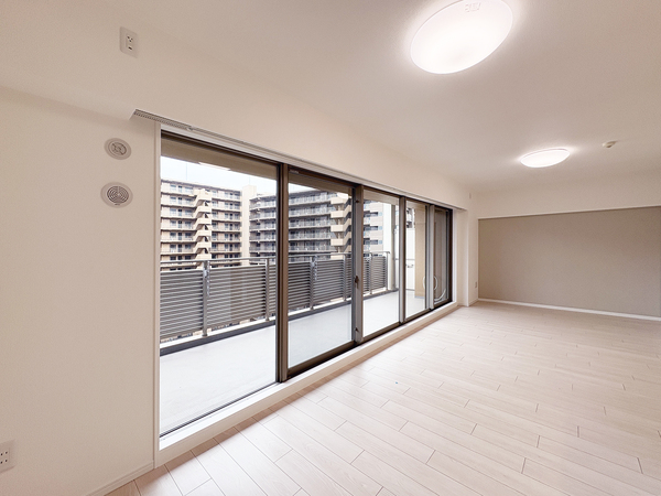 ユトリシア壱番街（6）