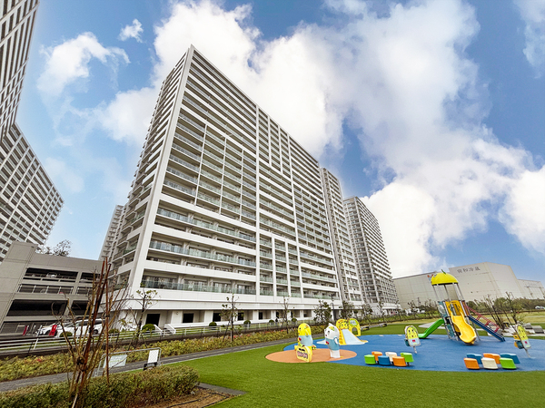 ワンダーベイシティSAZAN Gerden West（1）