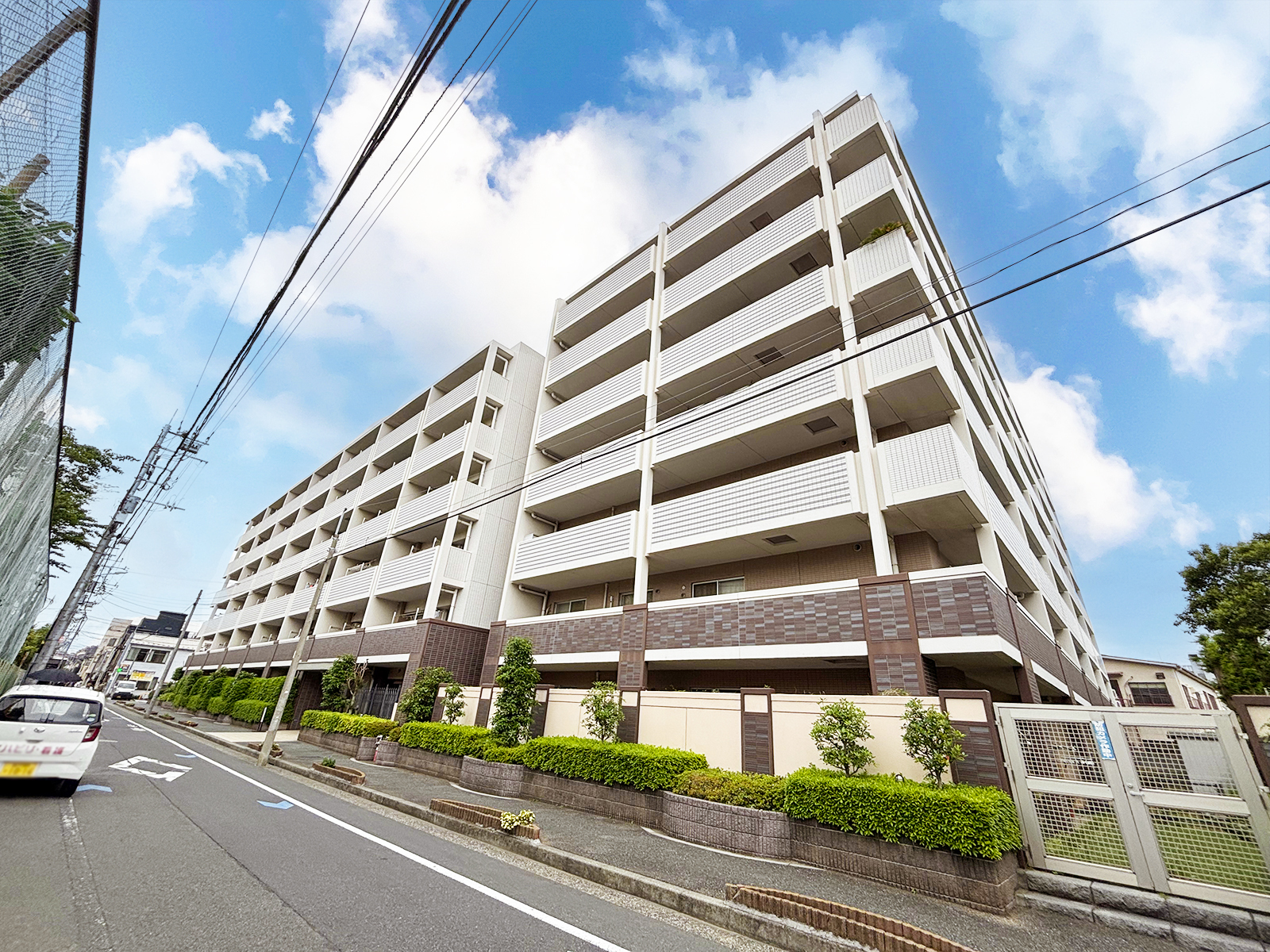 クレッセント東京サウス