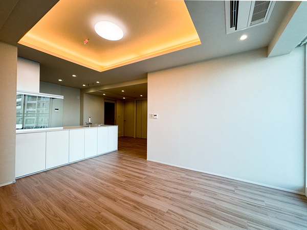 W Comfort Towers WEST