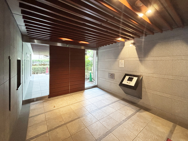 ライオンズ東京根岸レジデンス(2)